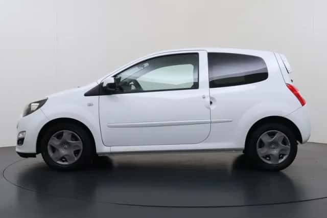 Renault Twingo (2012) thumbnail 2