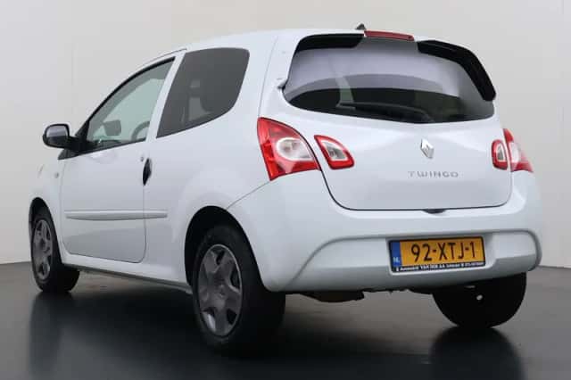 Renault Twingo (2012) thumbnail 3