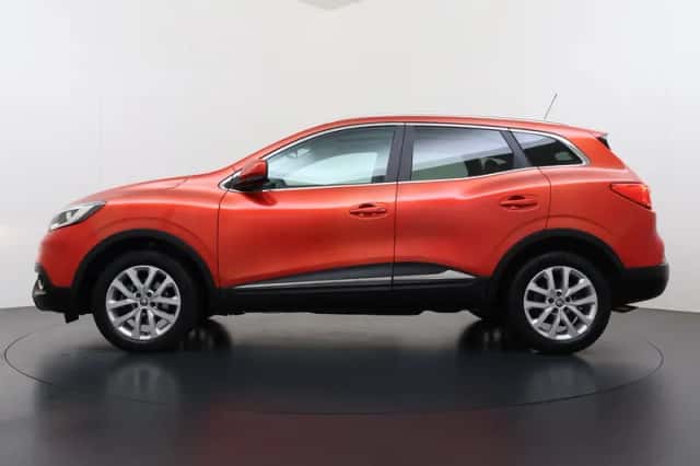 Renault Kadjar (2015) thumbnail 2