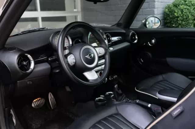 MINI Clubman (2008) thumbnail 6