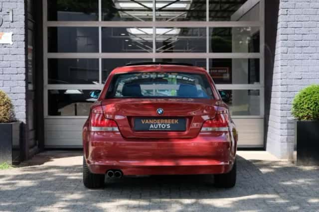 BMW 1-Serie (2008) thumbnail 3