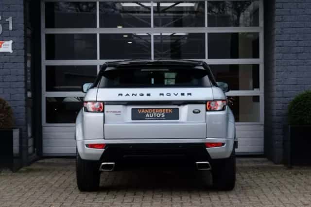 Land Rover Range Rover Evoque (2012) thumbnail 4