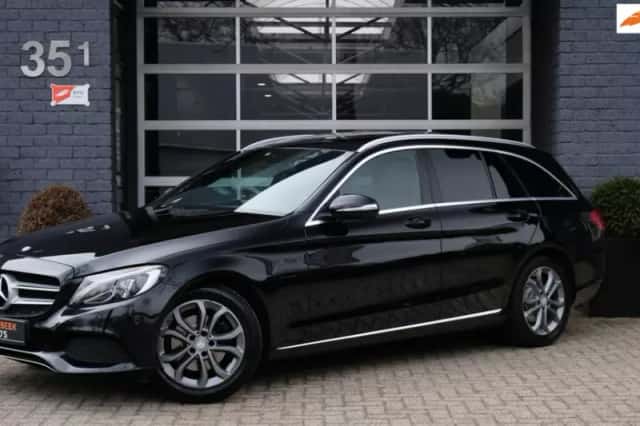 Mercedes-Benz C-Klasse (2014) thumbnail 1