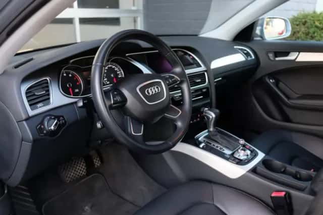 Audi A4 (2015) thumbnail 6