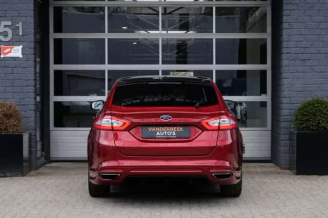 Ford Mondeo (2015) thumbnail 4