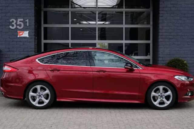 Ford Mondeo (2015) thumbnail 5