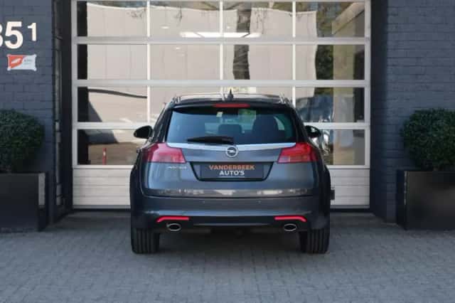 Opel Insignia (2009) thumbnail 4