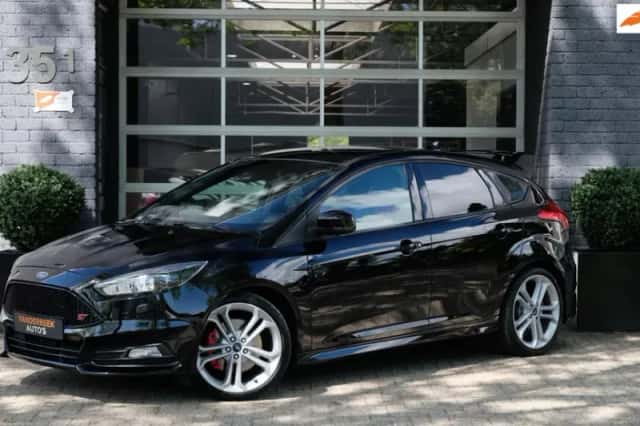 Ford Focus (2017) thumbnail 1