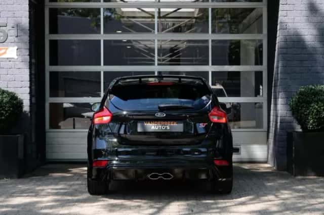 Ford Focus (2017) thumbnail 4