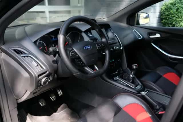 Ford Focus (2017) thumbnail 6