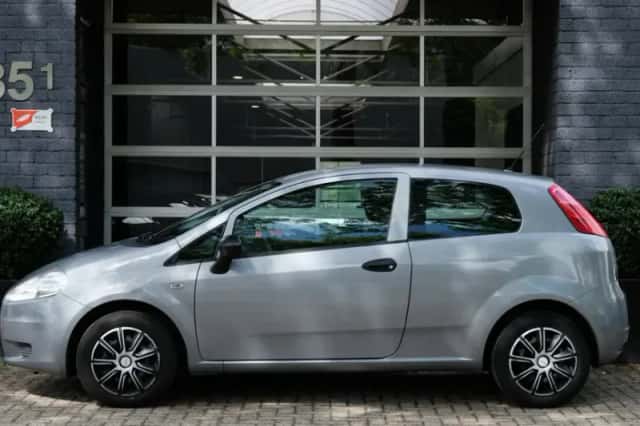 Fiat Grande Punto (2011) thumbnail 3