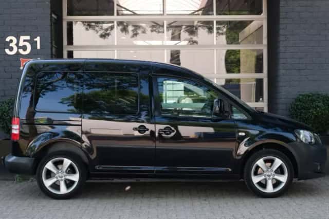 Volkswagen Caddy (2011) thumbnail 5