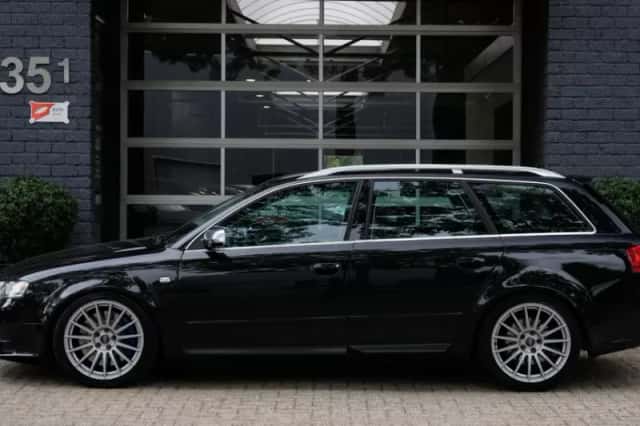 Audi S4 (2005) thumbnail 3
