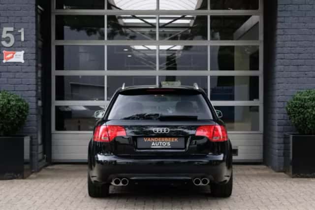 Audi S4 (2005) thumbnail 4