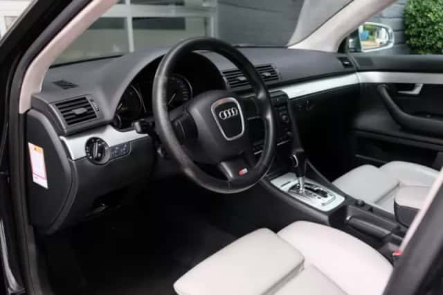 Audi S4 (2005) thumbnail 6