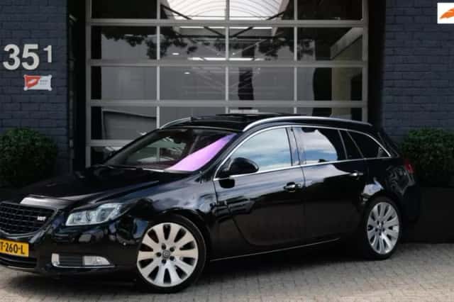 Opel Insignia (2009) thumbnail 1