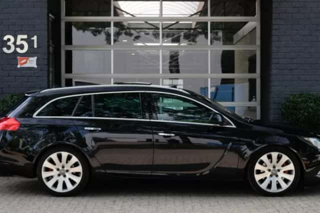 Opel Insignia (2009) thumbnail 5