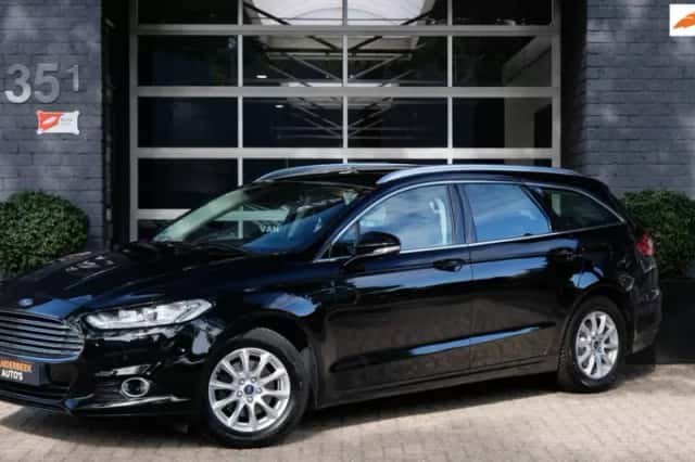 Ford Mondeo (2017) thumbnail 1