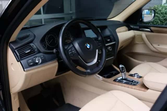 BMW X3 (2013) thumbnail 6