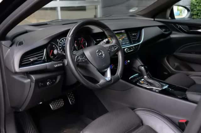 Opel Insignia (2017) thumbnail 6