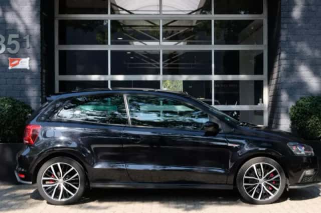 Volkswagen Polo (2015) thumbnail 5