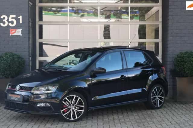 Volkswagen Polo (2017) thumbnail 1