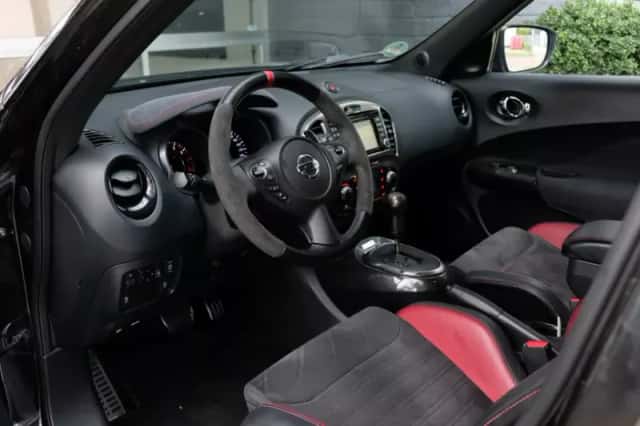 Nissan Juke (2015) thumbnail 6