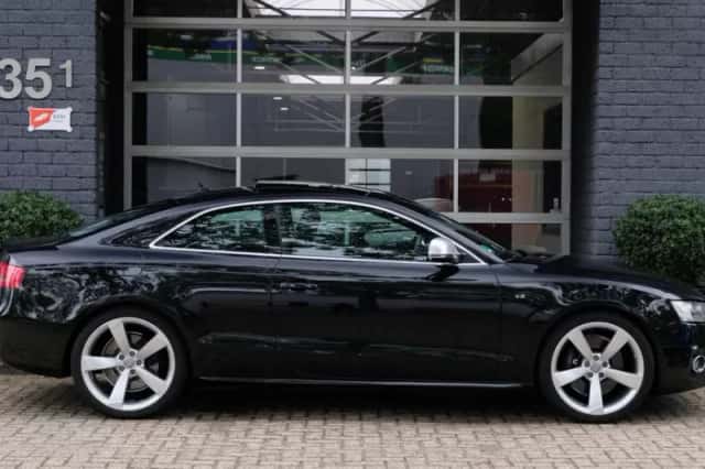 Audi S5 (2008) thumbnail 5