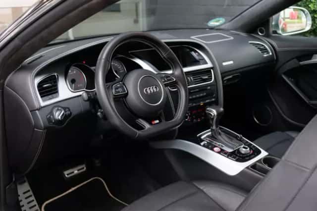 Audi S5 (2008) thumbnail 6