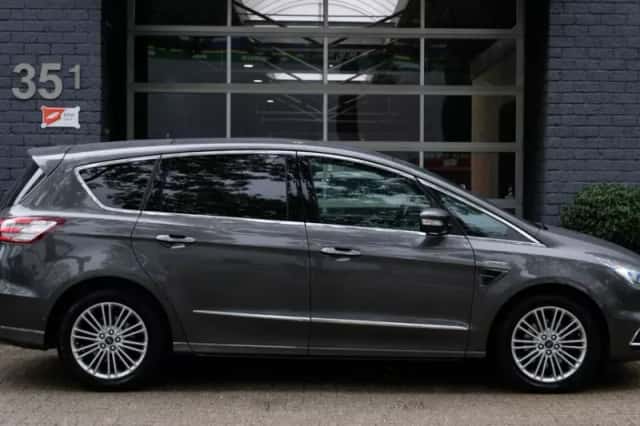 Ford S-Max (2017) thumbnail 5