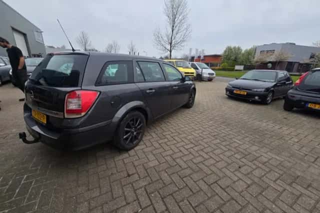 Opel Astra (2009) thumbnail 6