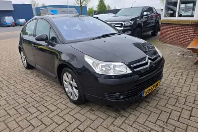 Citroën C4 (2005) thumbnail 3