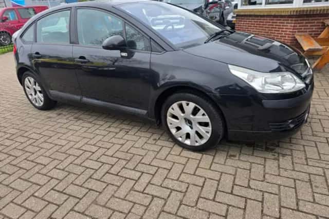Citroën C4 (2005) thumbnail 4