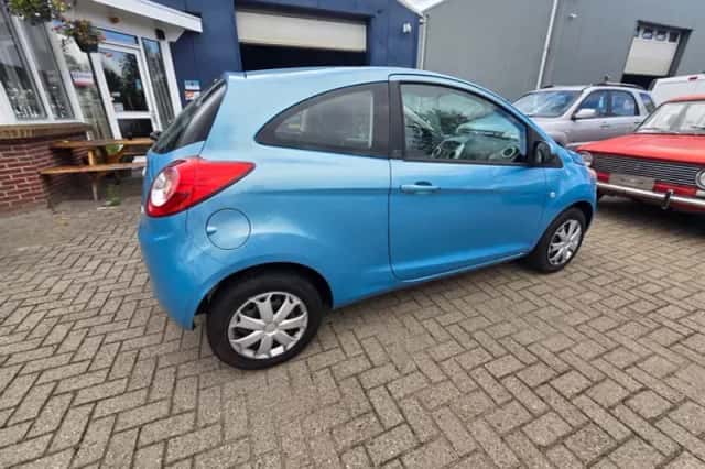 Ford Ka (2011) thumbnail 6