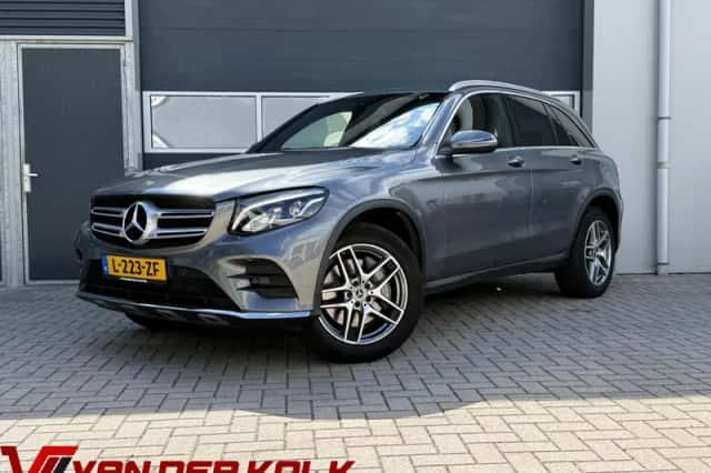 Mercedes-Benz GLC-Klasse (2018) thumbnail 1