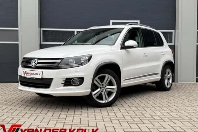 Volkswagen Tiguan (2013) thumbnail 1
