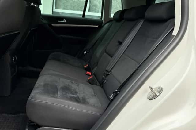 Volkswagen Tiguan (2013) thumbnail 5