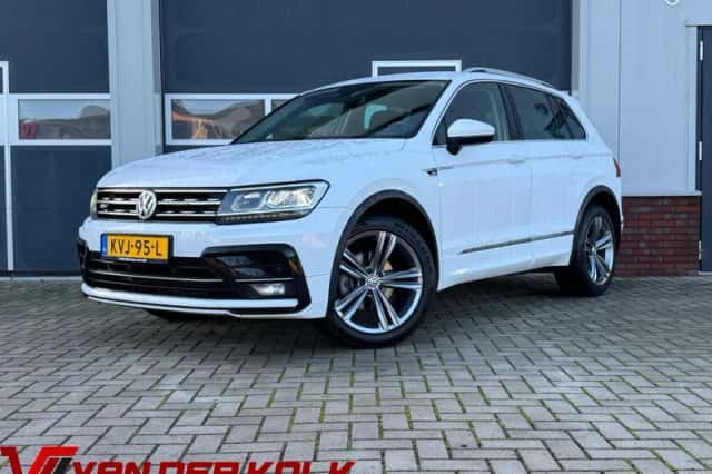 Volkswagen Tiguan (2019) thumbnail 1