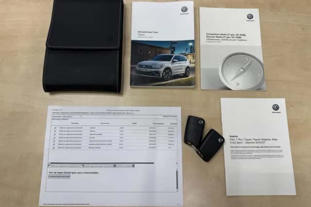 Volkswagen Tiguan (2019) thumbnail 4
