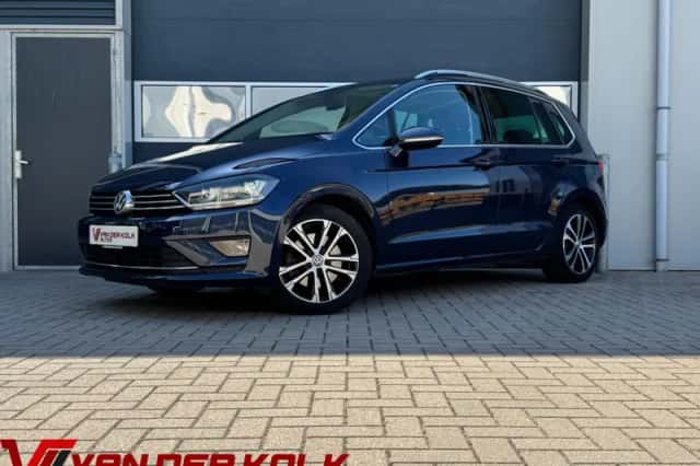 Volkswagen Golf Sportsvan (2016) thumbnail 1