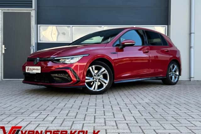Volkswagen Golf (2021) thumbnail 1