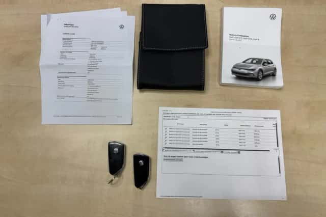 Volkswagen Golf (2021) thumbnail 4