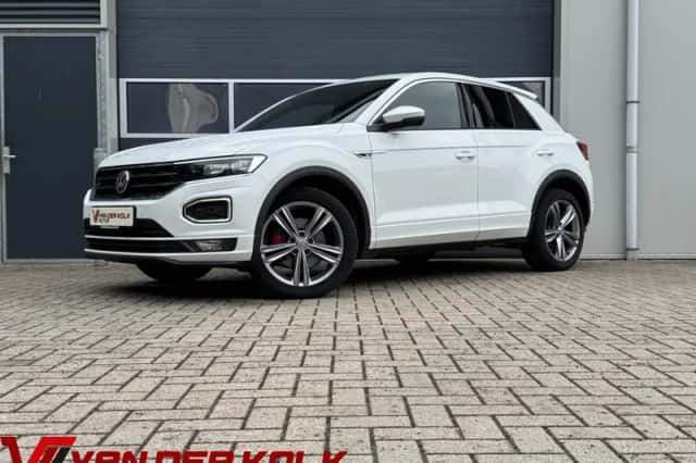 Volkswagen T-Roc (2019) thumbnail 1