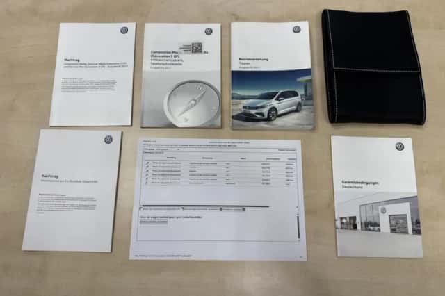 Volkswagen Touran (2017) thumbnail 4