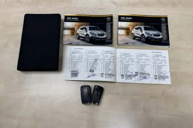 Opel Mokka (2015) thumbnail 4