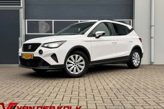 SEAT Arona (2022) thumbnail 1