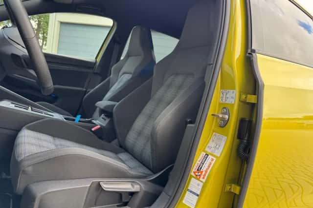 Volkswagen Golf (2021) thumbnail 5
