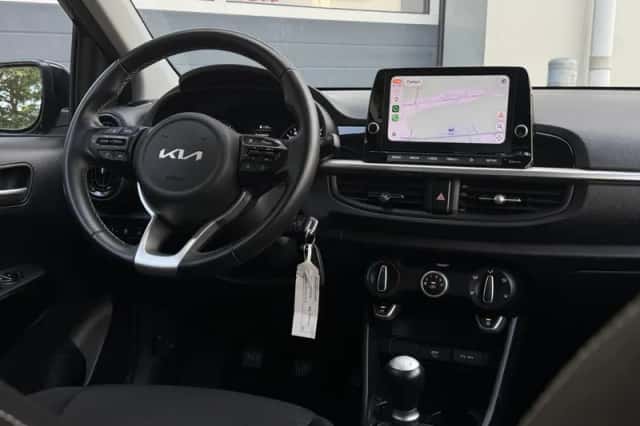 Kia Picanto (2023) thumbnail 3