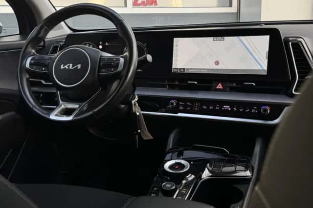 Kia Sportage (2022) thumbnail 3