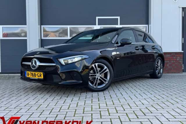 Mercedes-Benz A-Klasse (2022) thumbnail 1